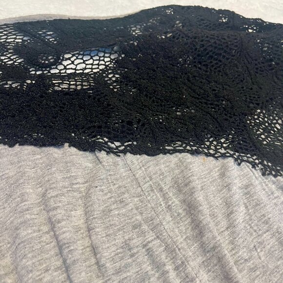 Daytrip, Gray & Black Lace Half-Sleeve Top, Size XS - Picture 6 of 12